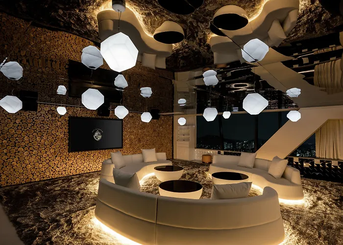 Hotel Novotel Ambassador Yongsan 5*